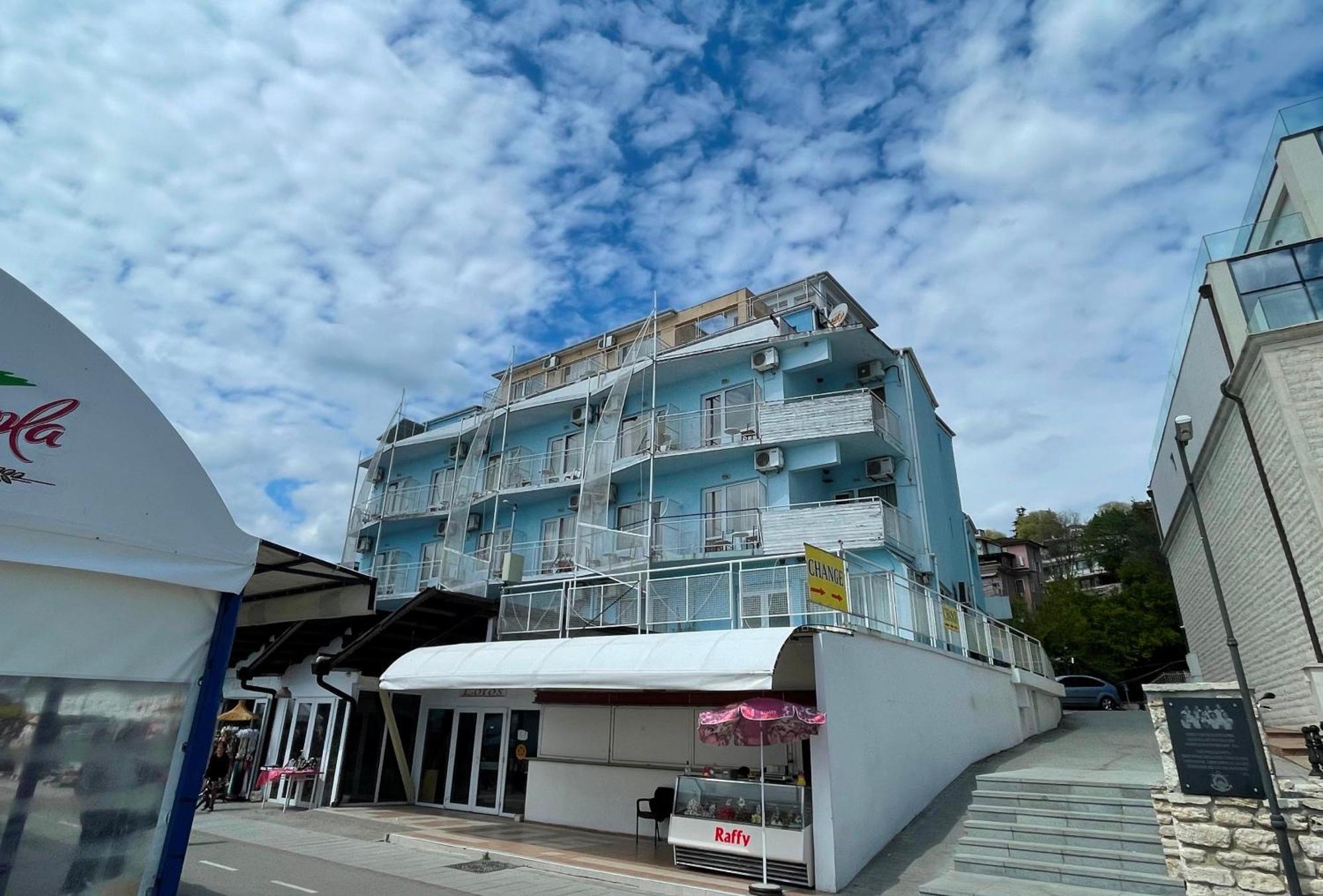 Lotos Hotel バルチク エクステリア 写真